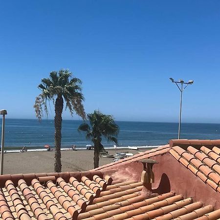 Primera Linea Playa Rincon De La Victoria Bagian luar foto