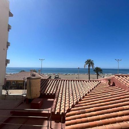 Primera Linea Playa Rincon De La Victoria Bagian luar foto