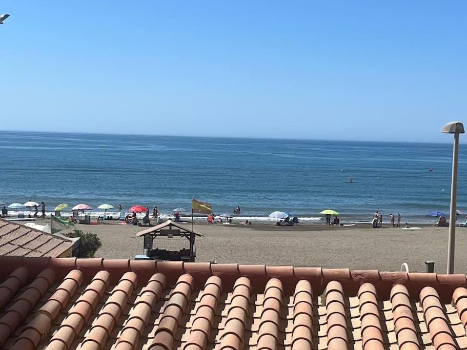 Primera Linea Playa Rincon De La Victoria Bagian luar foto